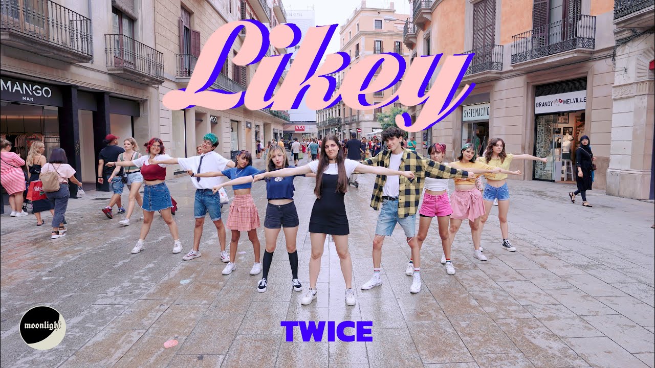 [KPOP IN PUBLIC | ONE TAKE] TWICE (트와이스) - 'LIKEY' | Dance Cover by MOONLIGHT from Barcelona
