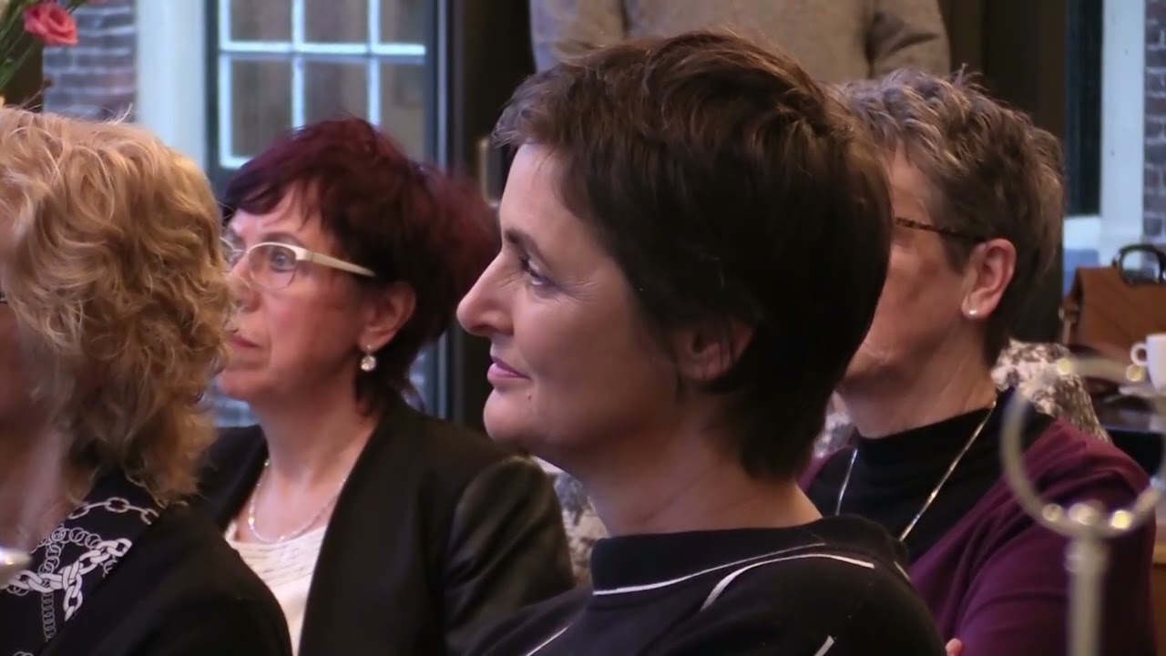 De stad in potlood – Oud Harderwijk getekend door Gerard Bakker 9 1 2020