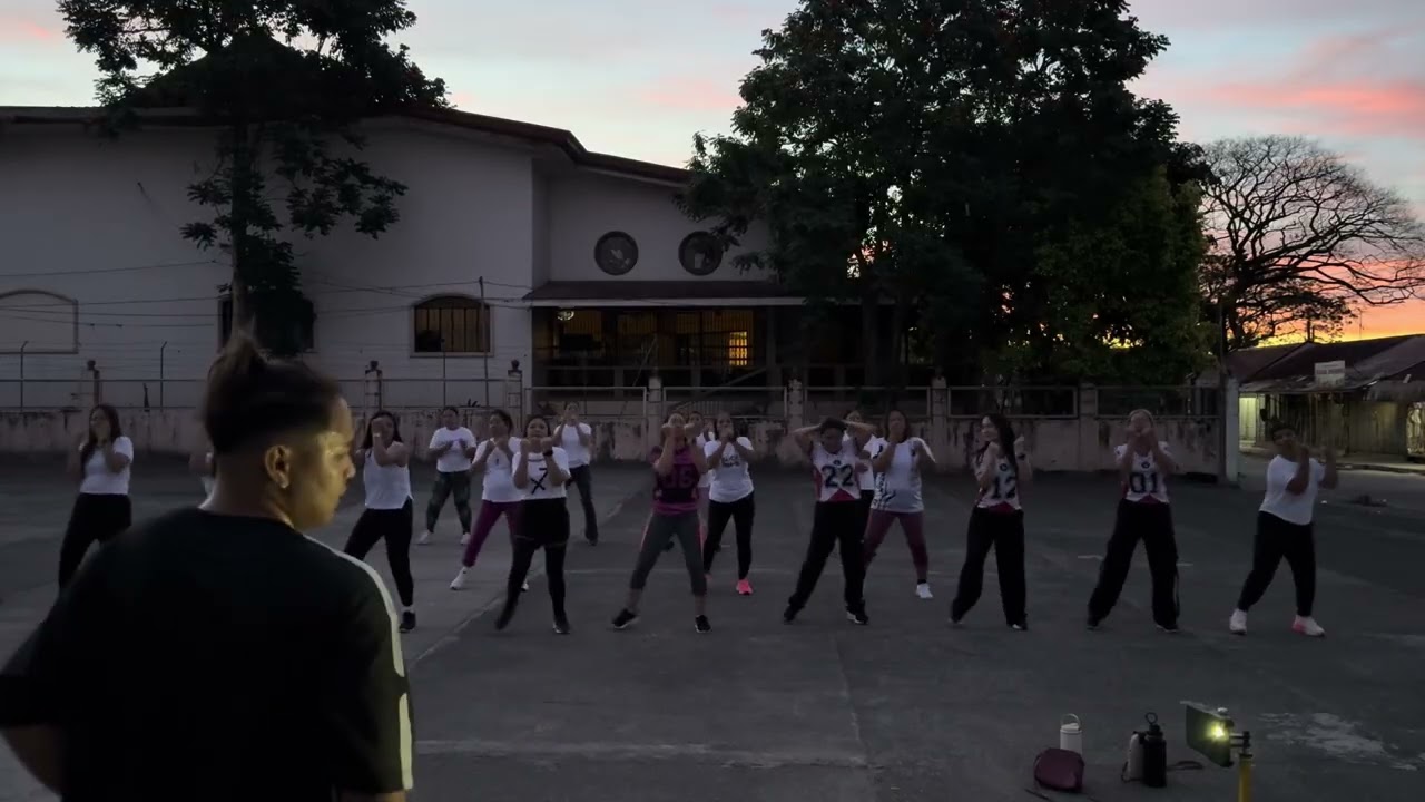 Monday Zumba Dance Workout 🤍 