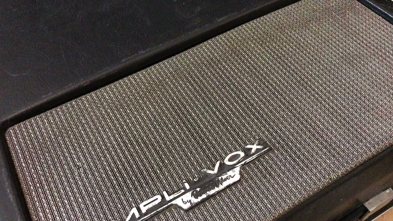 Amplivox Portable Sound Systems S122 Roving Rostrum Compact PA System, 196x, made in USA
