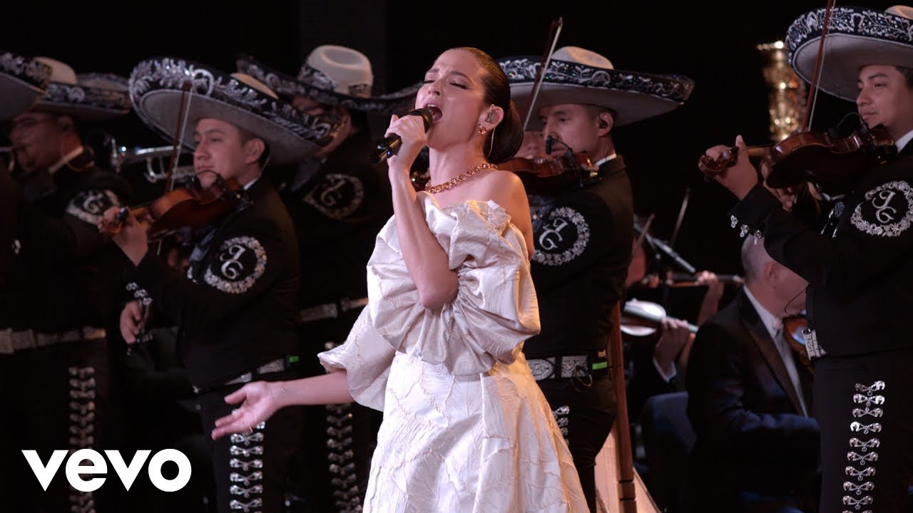 Natalia Jiménez - Canta Canta Canta (En Vivo - Official Video)