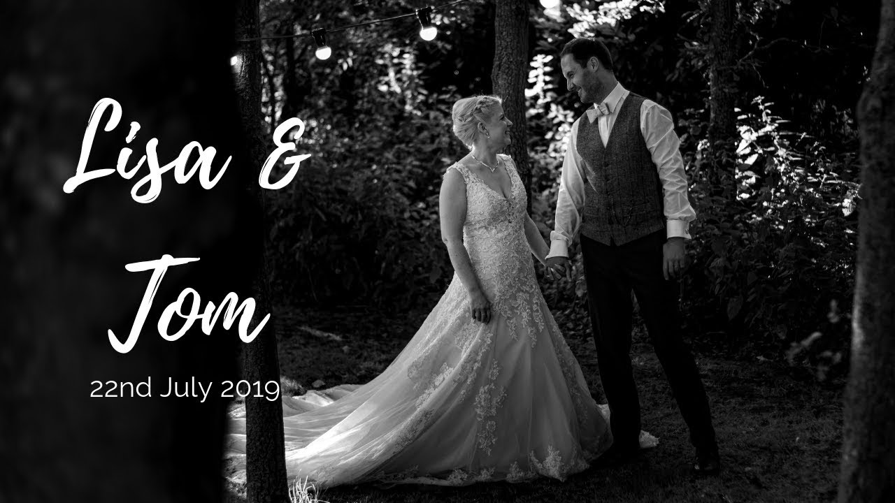 The Wedding Of Tom & Lisa - Shustoke Barn, Warwickshire.