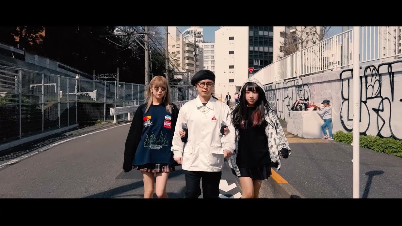 立地でリッチ / BLUE GUM CLUB