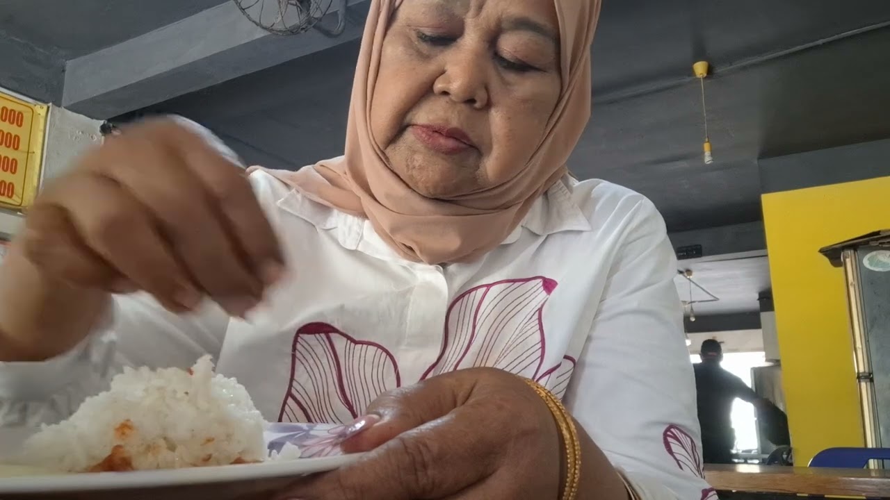 Diet happy ala umi sulastri