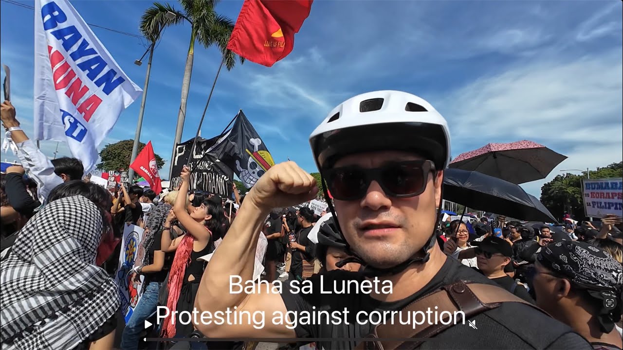 Baha sa Luneta: One Piece Flags in Protest vs Corruption