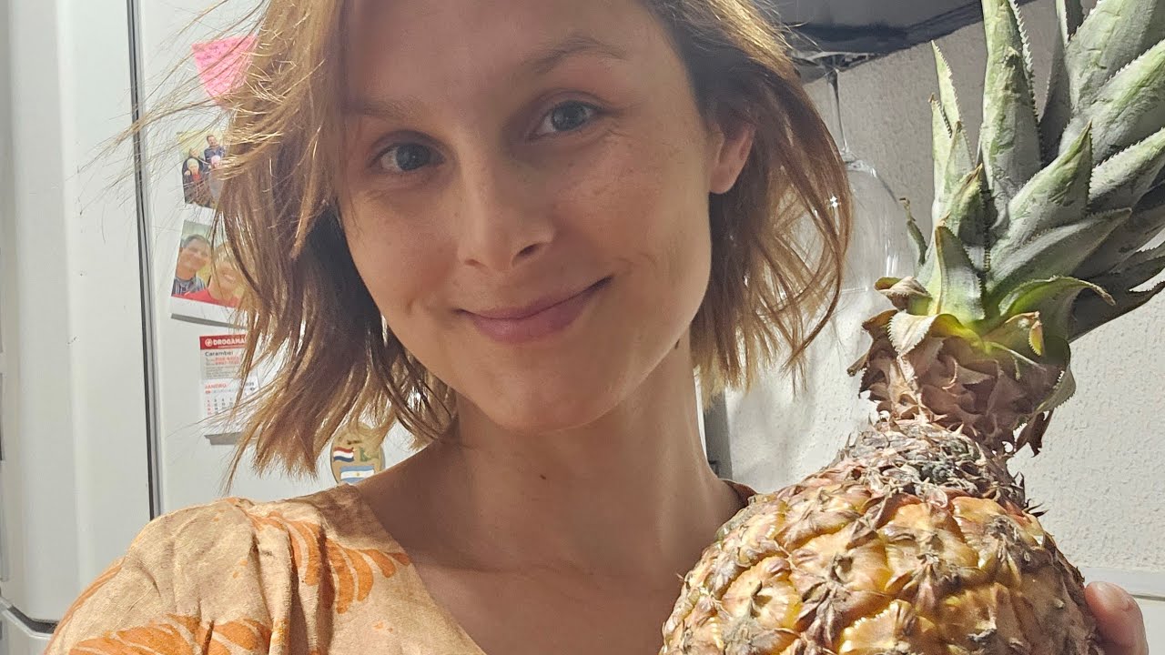 Polyana Cristine está ao vivo! Suco natural pra semana não vai faltar! 😋