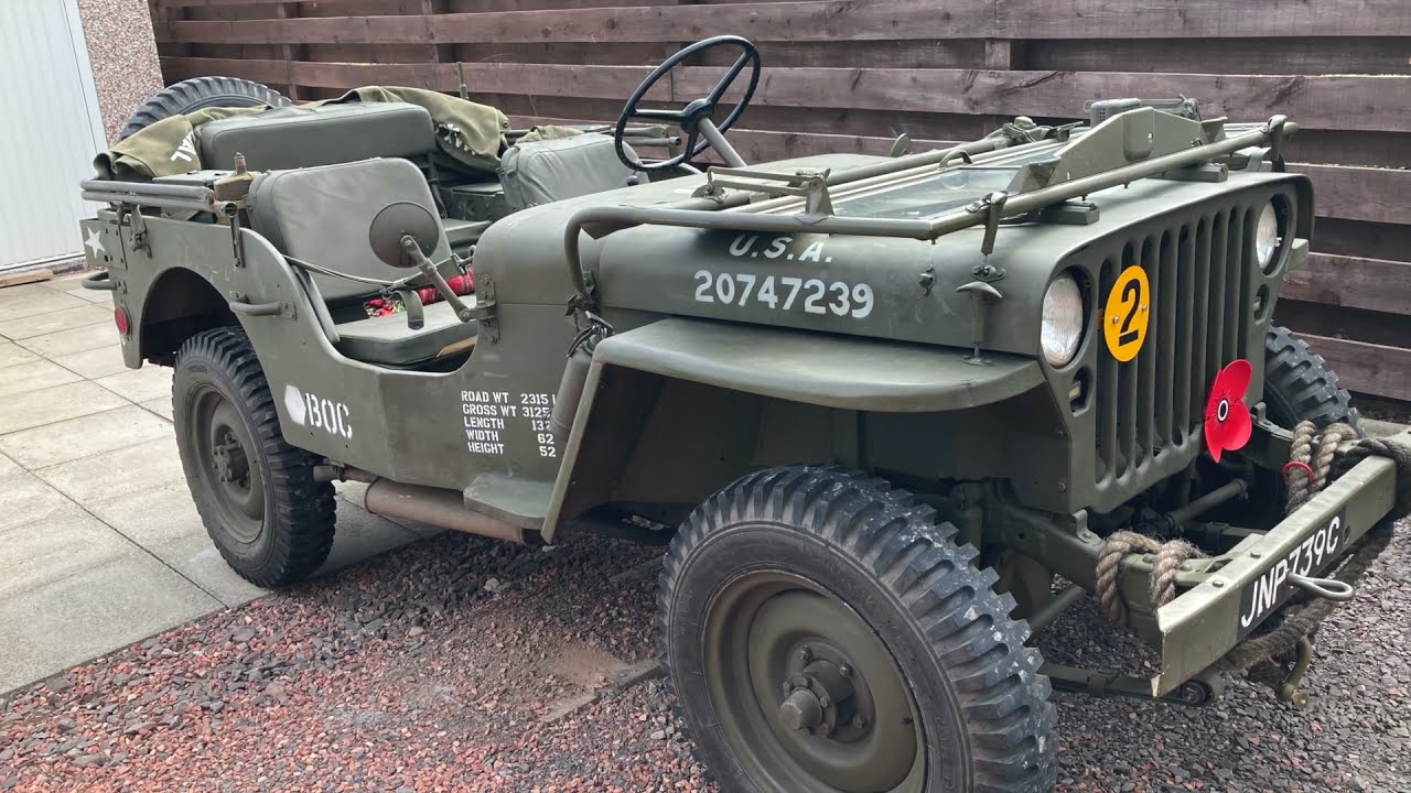 Willys Jeep; Hood and screen down; 1st August 2021