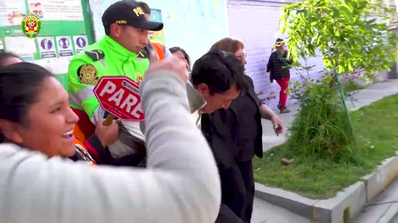 CAMPAÑA ESCOLAR POLICÍA - BAPES