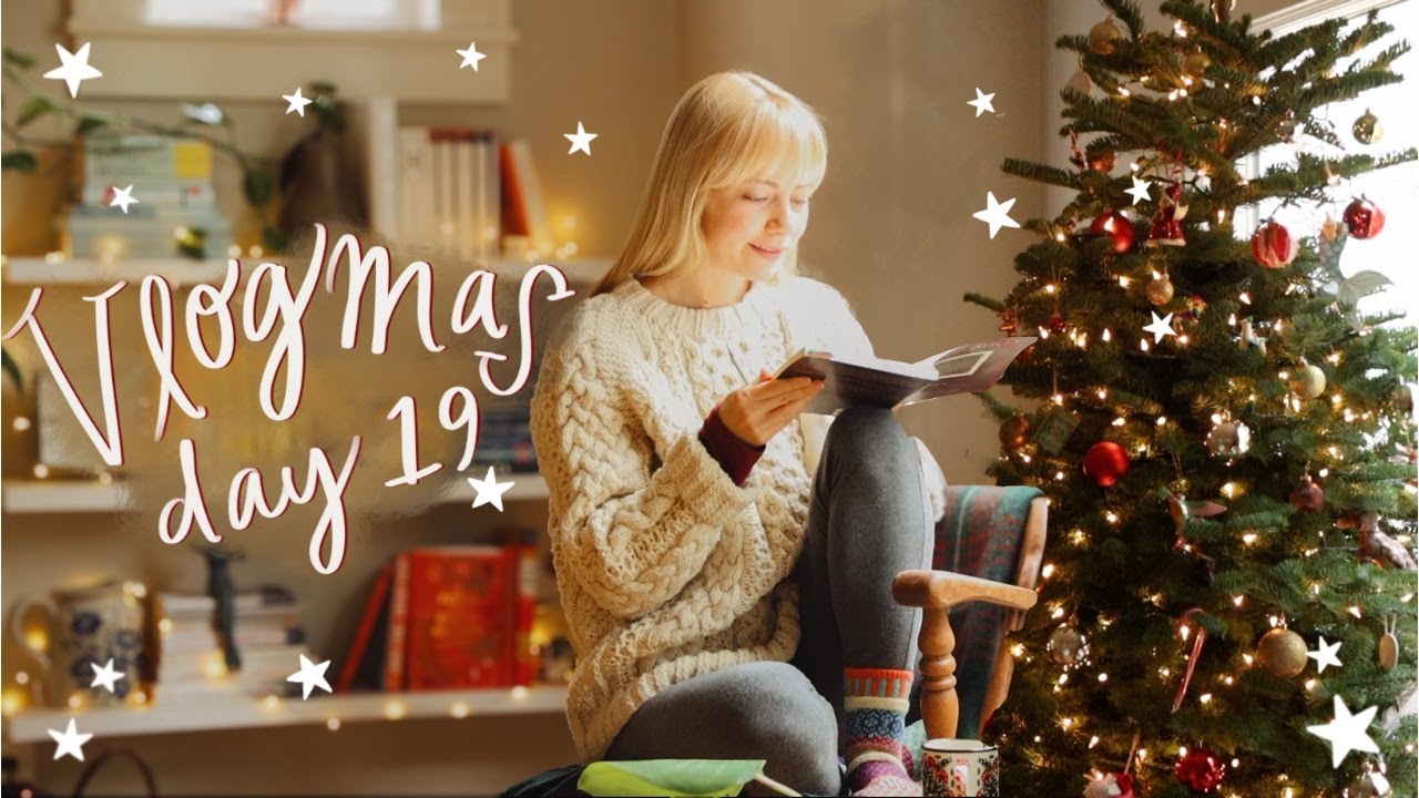 Cozy Evening Read With Me (10 minutes) & Some Life Admin ❤️🎄✨| VLOGMAS DAY 19