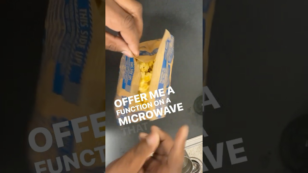 Can any popcorn lovers relate to this? 👇🏾 #popsecret #microwave
