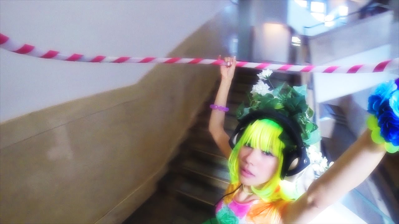 0.8秒と衝撃。「CraZy,Faster,CraZy」PV
