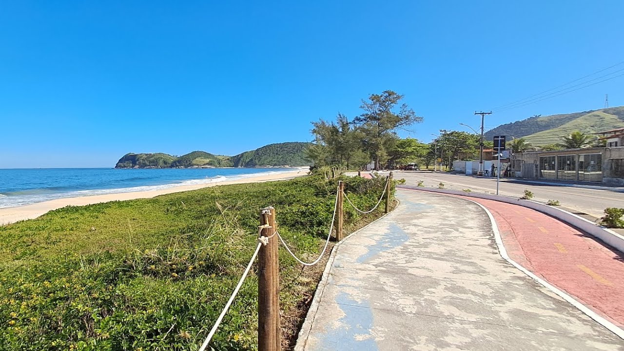 TERRENO EM FRENTE AO MAR EM JACONÉ SAQUAREMA-RJ PERTO DO PORTO