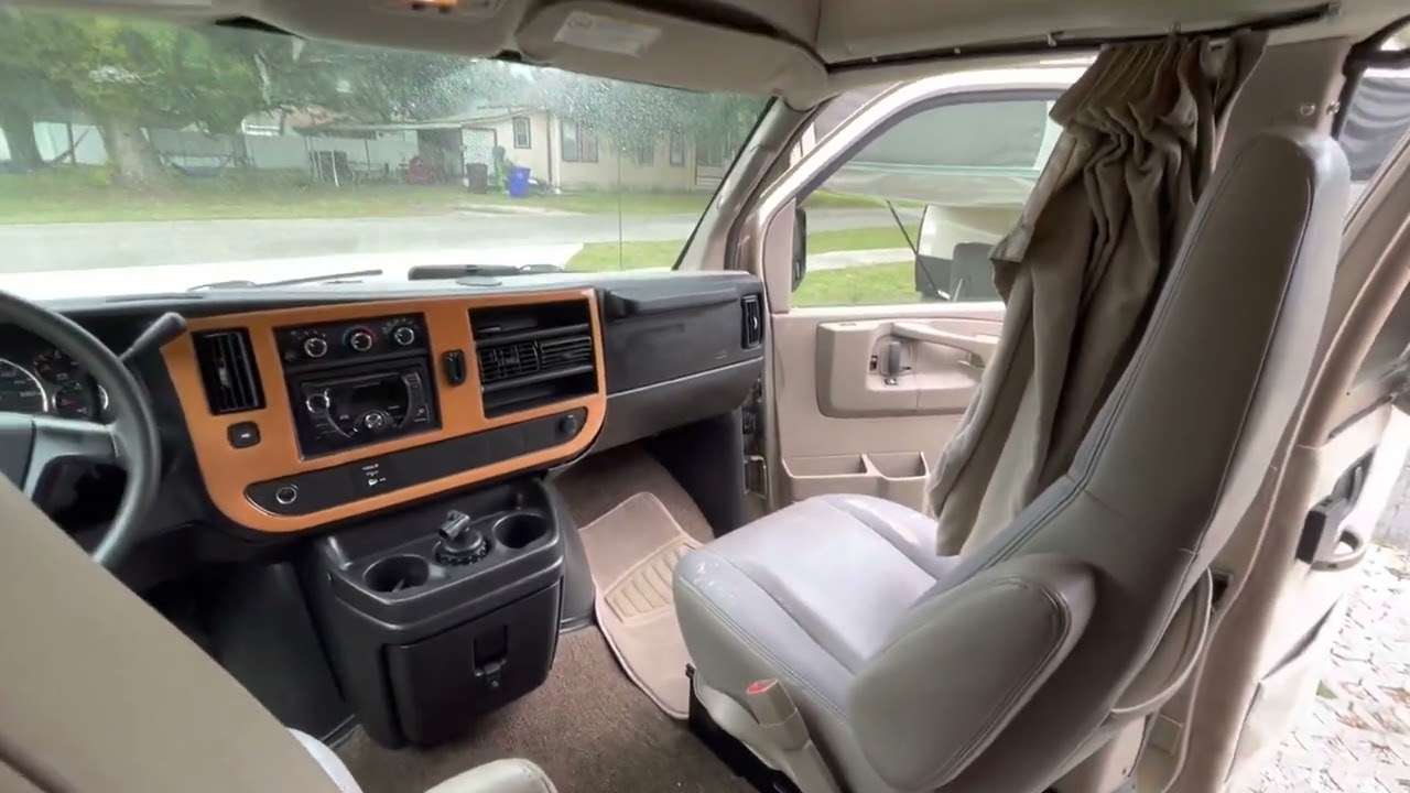 2008 Roadtrek 210 Popular