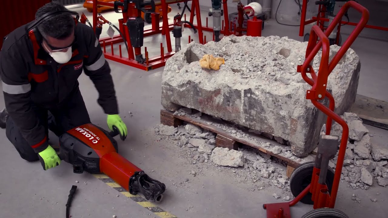 Sådan bruger du en mejselhammer 14 kg - LOXAM