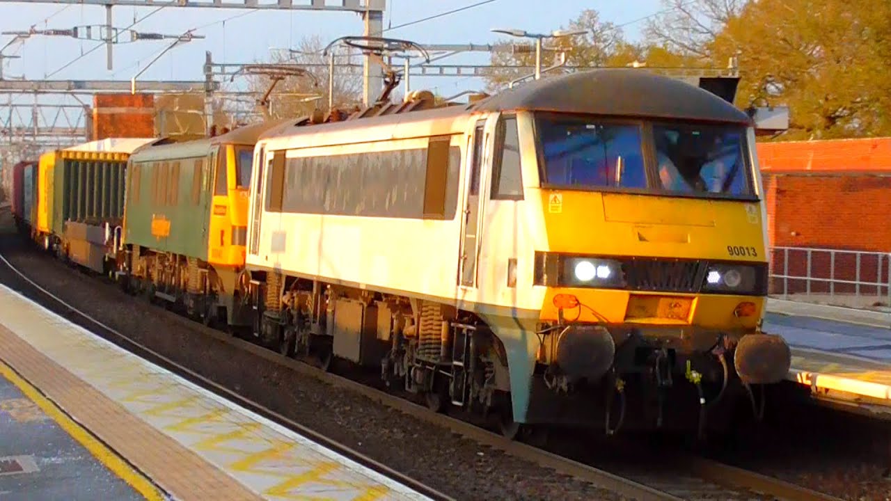 Trains at Shenfield, GEML - 27/04/21