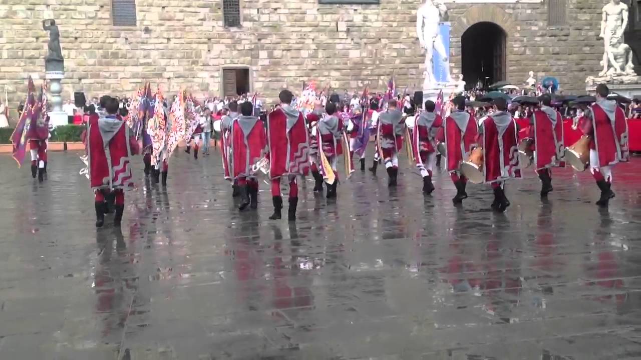 Sbandieratori di Amelia a Firenze