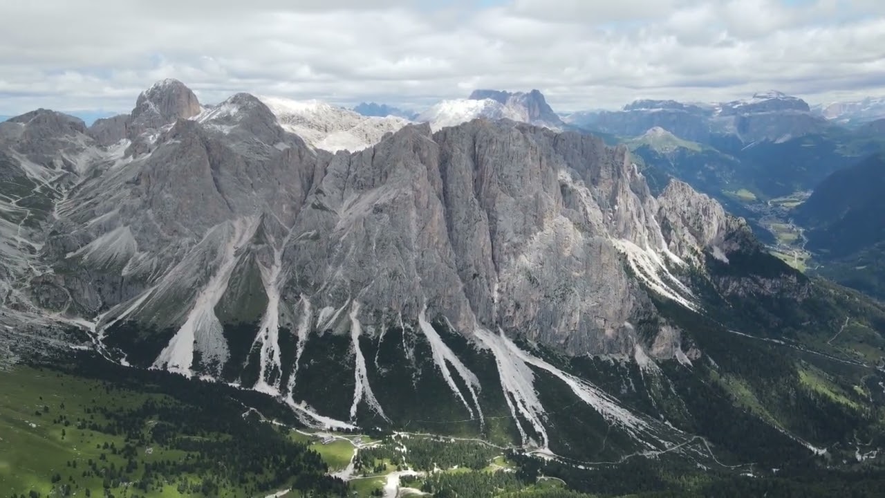 Panorama del Catinaccio visto dal Passo Zigolade