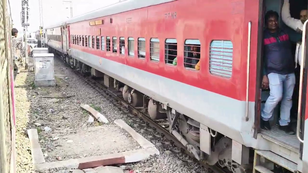 Delhi memu train journe 