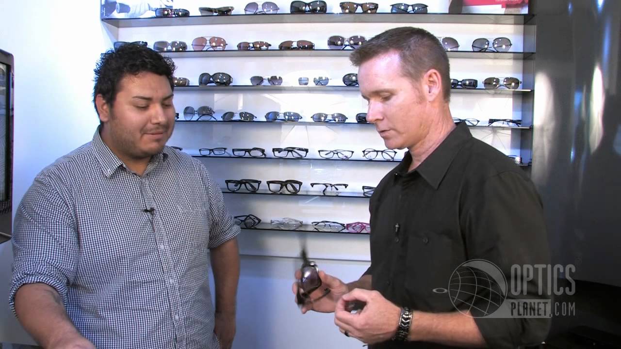 Oakley Racing Jacket Sunglasses - OpticsPlanet.com