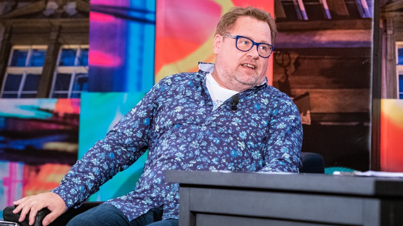 1. Václav Kopta (14. 9. 2021, Malostranská beseda) - 7 pádů HD