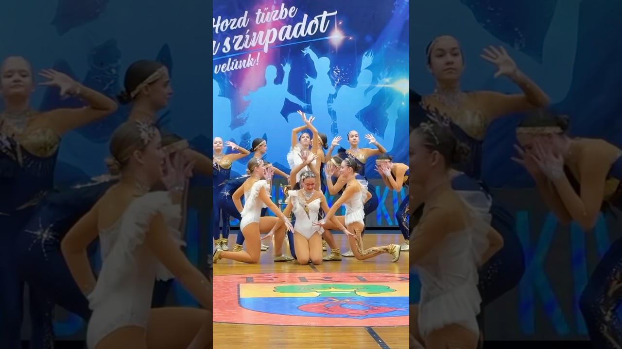 &Iacute;gy g&aacute;l&aacute;ztak akrobatikus rock and roll t&aacute;ncosaink! 2.0 👯&zwj;♀️🎄👧 #t&aacute;nc #MastersSE