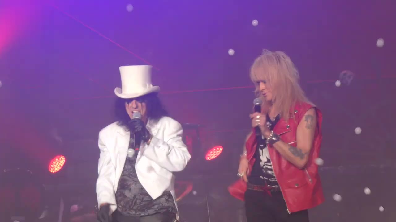 Alice Cooper feat. Michael Monroe & Steve Conte - School's Out (Live in Copenhagen, June 6th, 2022)