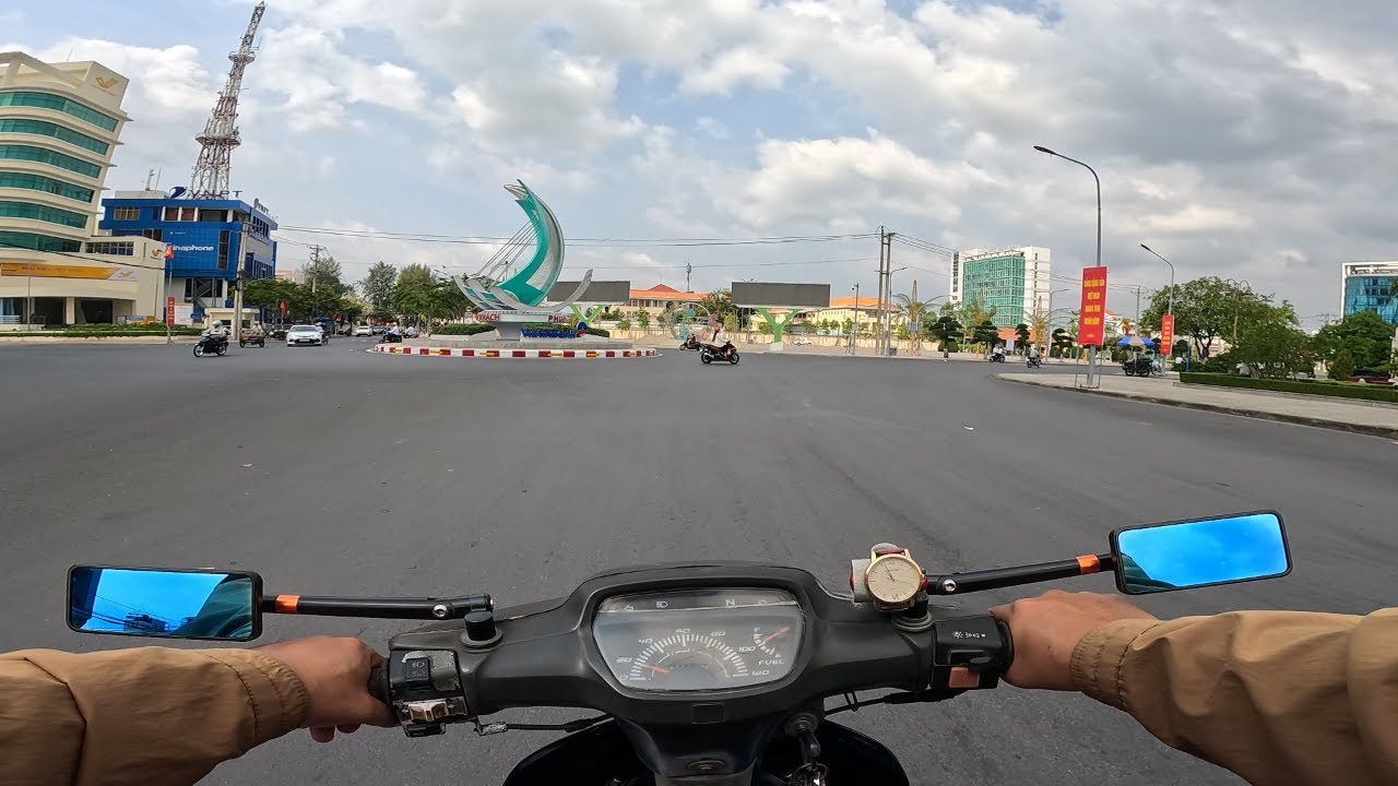 L&aacute;i Xe Dạo Quanh TP Bến Tre Ng&agrave;y 02-12-2025 #20