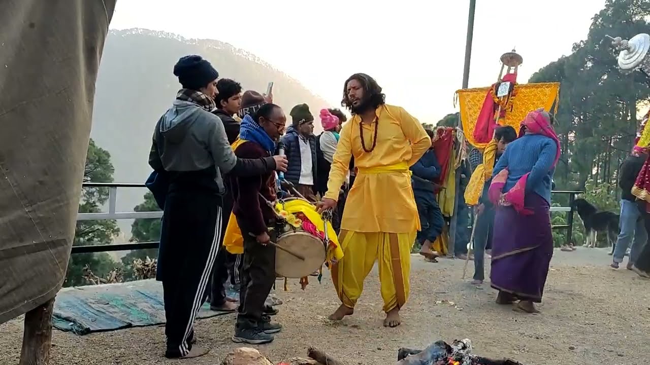 ढोल वाले ने लगे नर्सिंग देवता के जागरण ||और नर्सिंग देवता हुये प्रसन्न|| 🙏🙏🙏