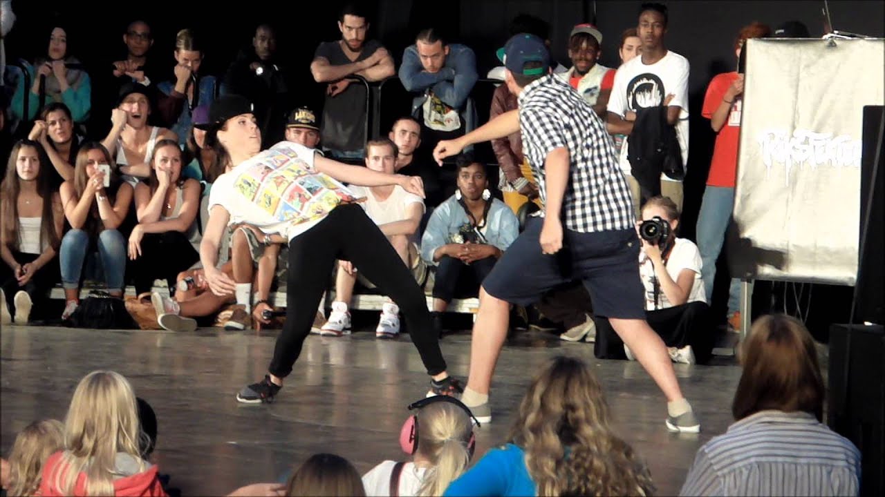 Reez-N vs SpazM @Scandinavian Superjam 2012: Bonnie & Clyde Hip Hop Popping Semi