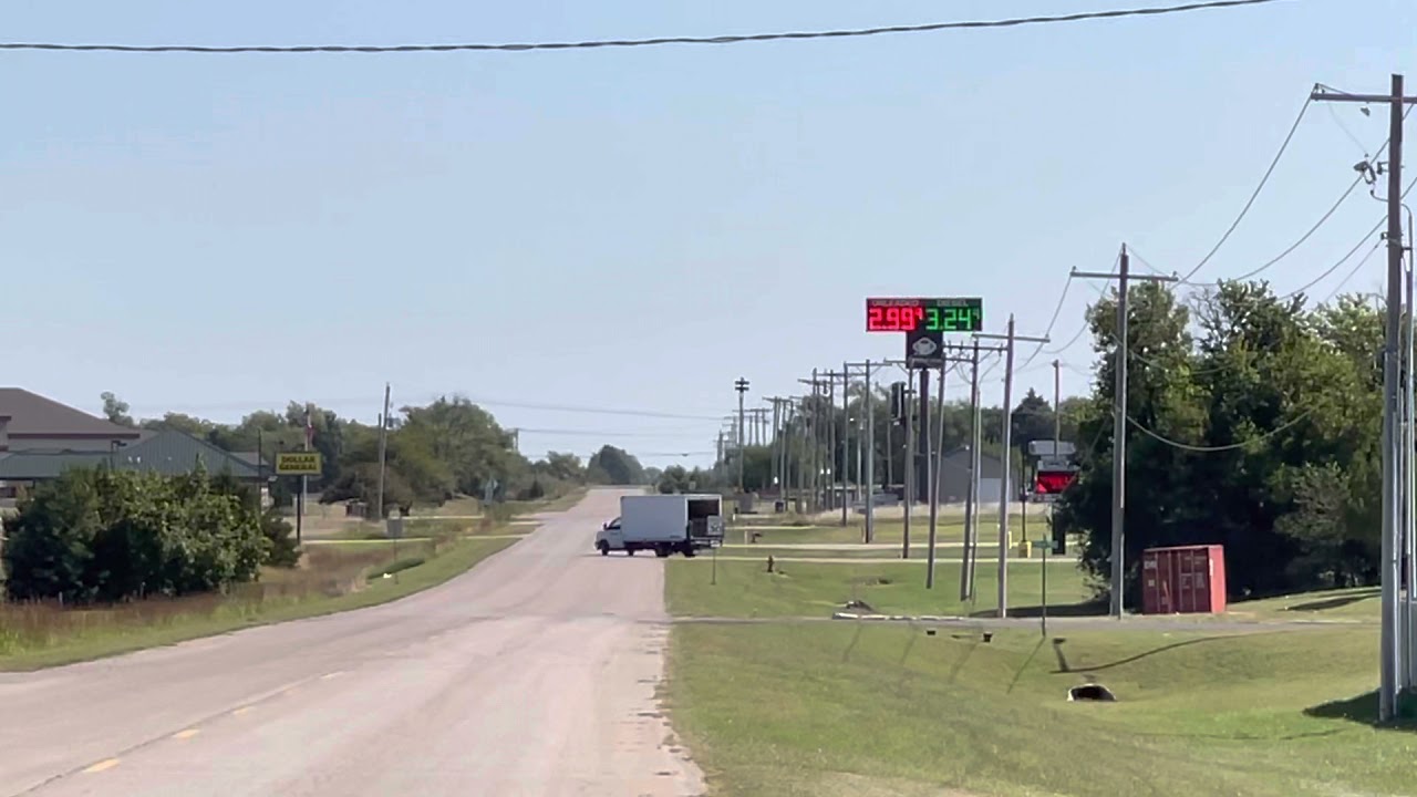 Benton, Kansas Federal Signal 2T22 Siren Test (10/04/2021)
