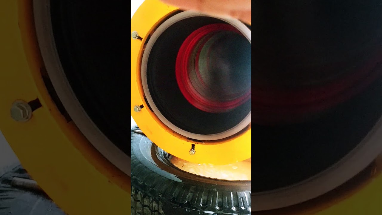 Pengeringan karpet dengan mesin spinner tanpa pintu