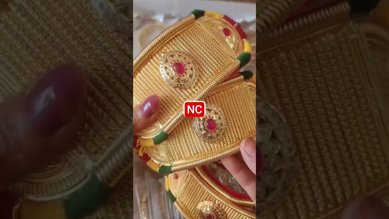 fast booking beautiful baju colour ki full garnti bilkul gold Jesi finishing.