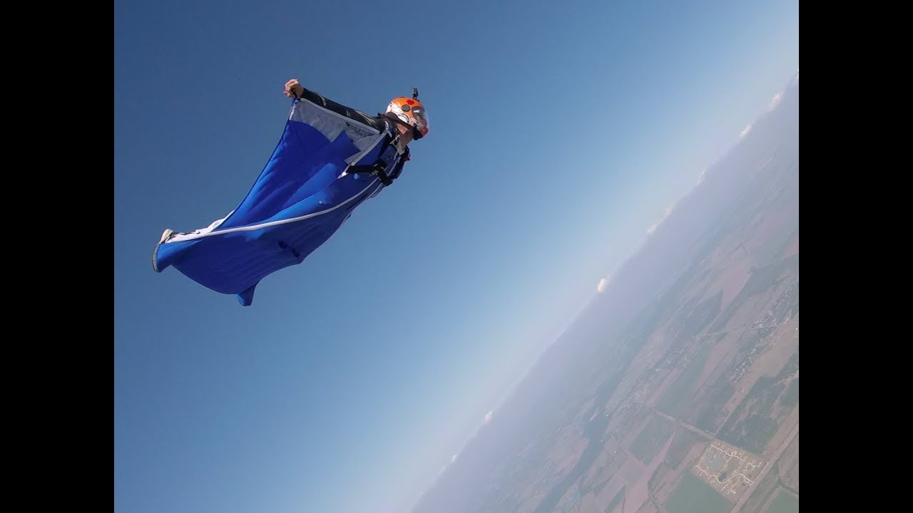 Jump 411 - Chasin Henry on a new suit (Funk 2)