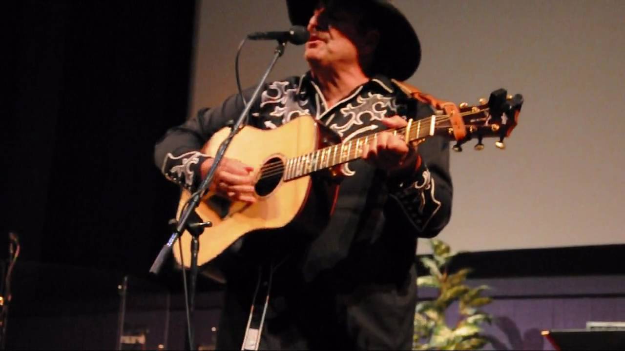 Dennis Agajanian 