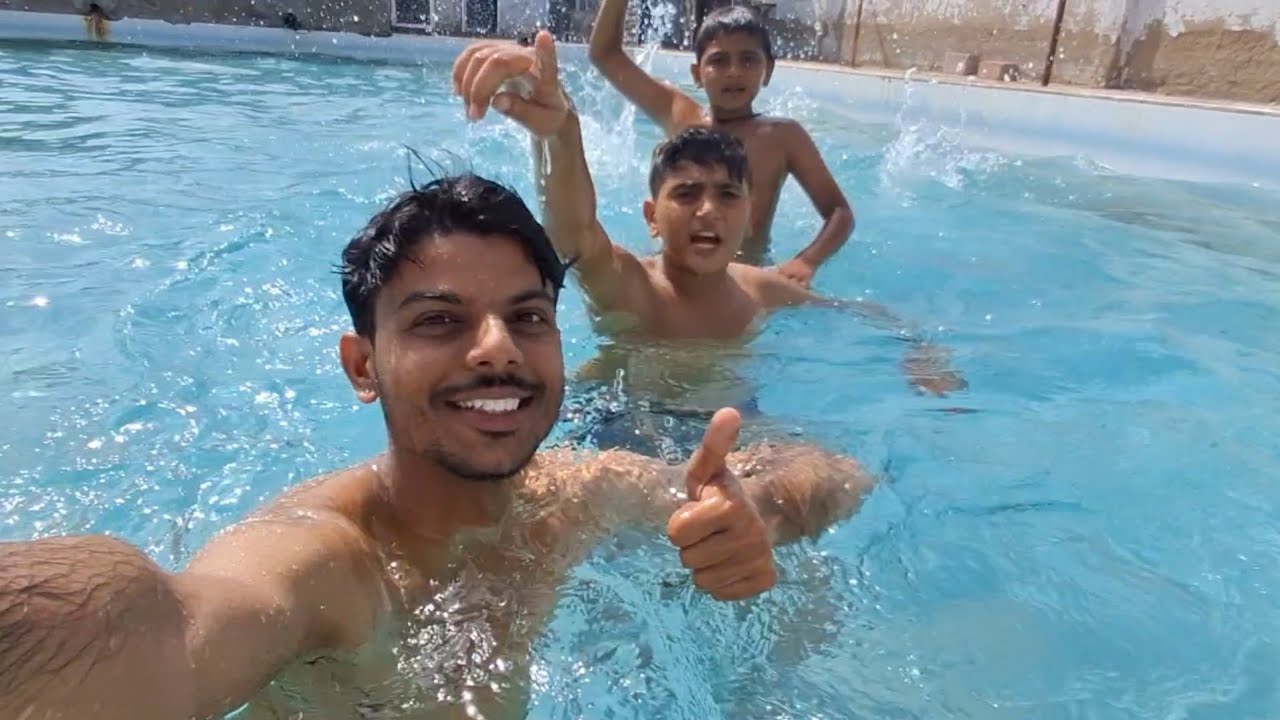 પેહલી વાર સ્વિમિંગ પૂલ મા આવ્યા 🏊‍♂️ 
