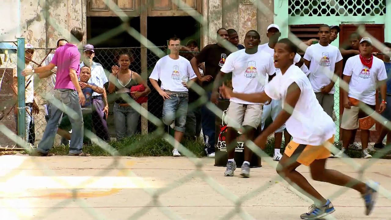The Cuban version of baseball - Red Bull 4Skinas