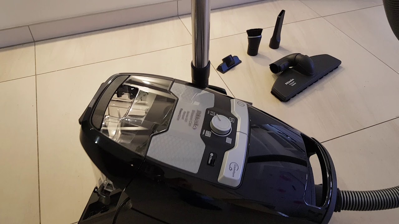 Opinia, test odkurzacz bezworkowy Miele bizzard cx1 120.