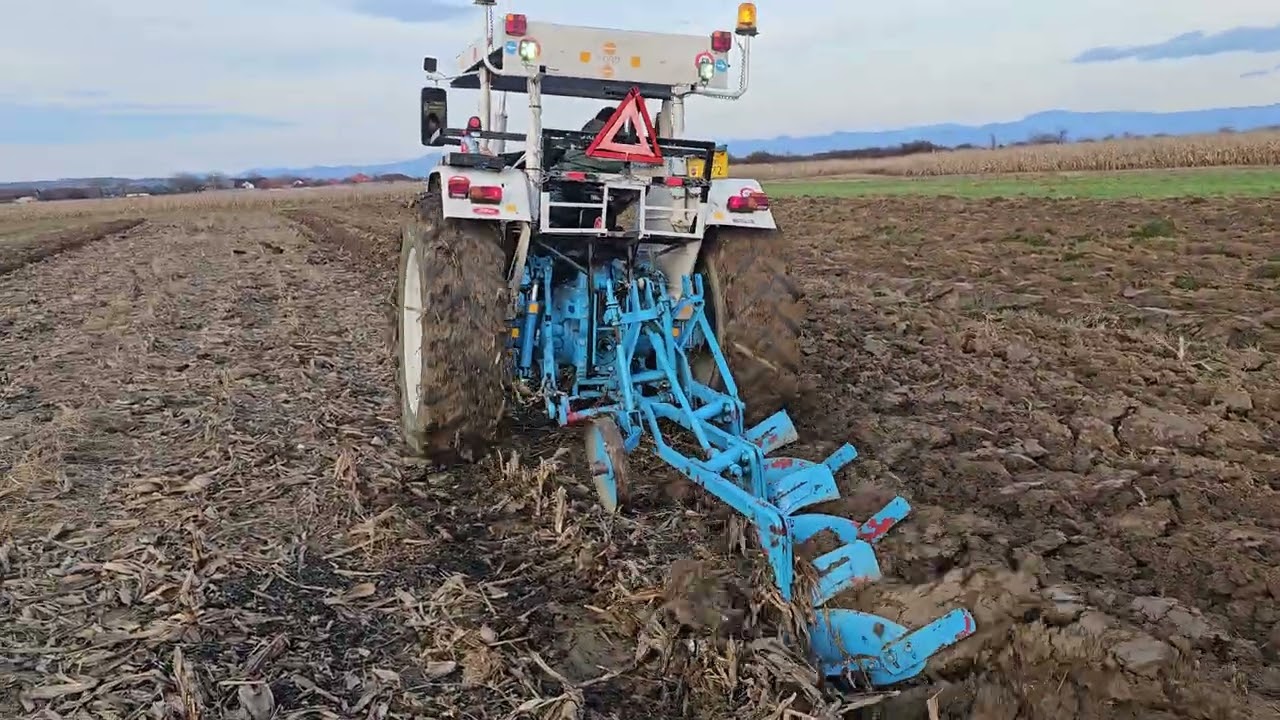 Ford 6600 tractor plowing 2025