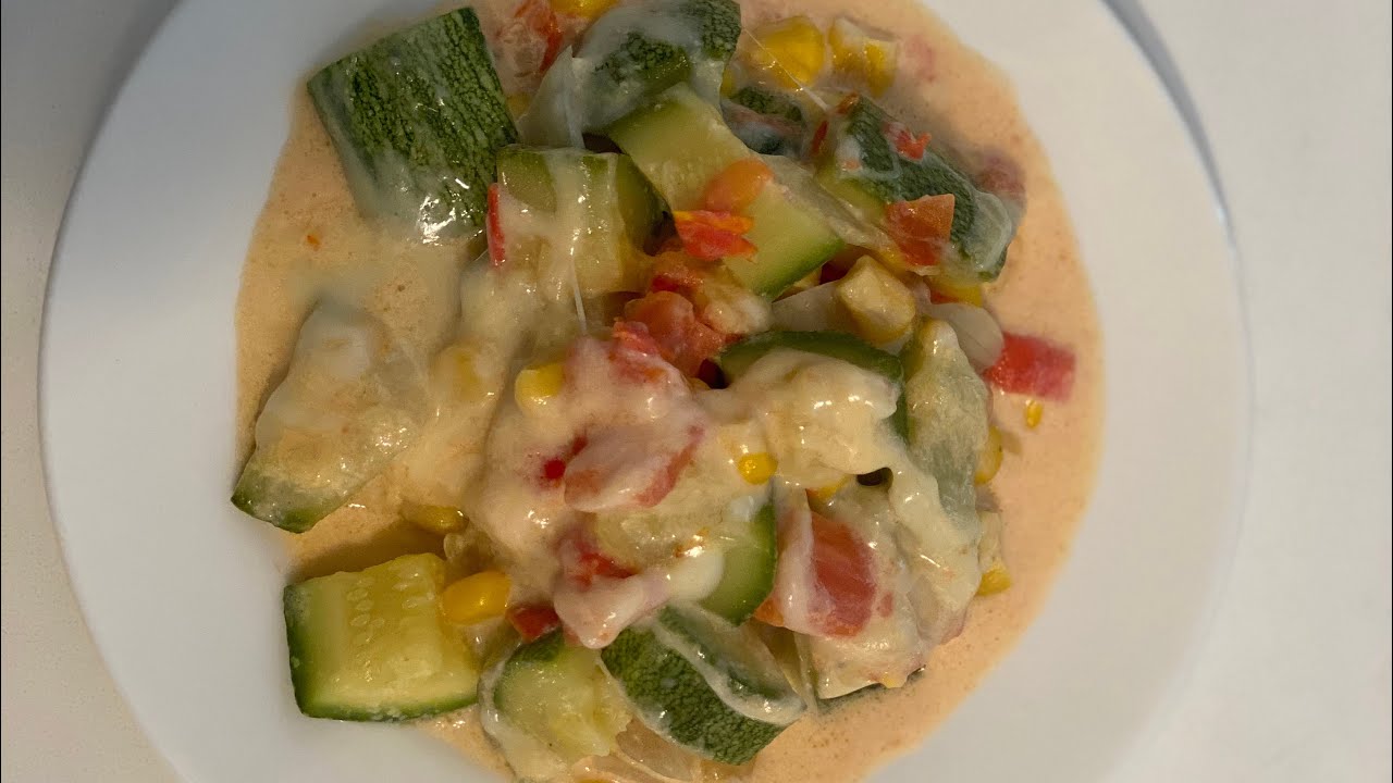 Cómo hacer calabacitas con crema, elote y queso, rápidas fáciles y muy sabrosas!!!