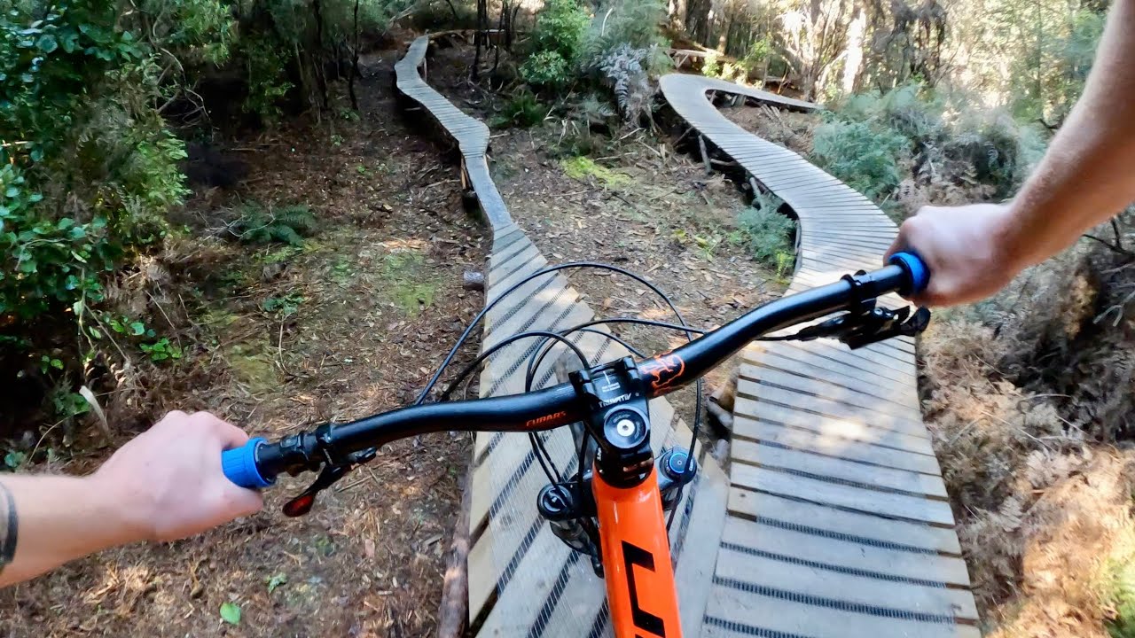 CRAZY WOODEN MTB TRAIL!! - 7 MILE QUEENSTOWN