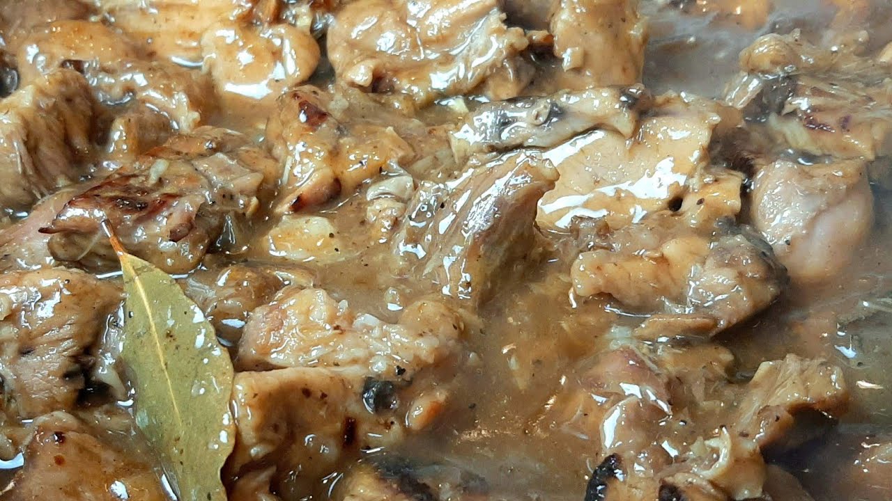 Lechon Paksiw - How to cook Lechon Paksiw - Panlasang Pinoy Recipe