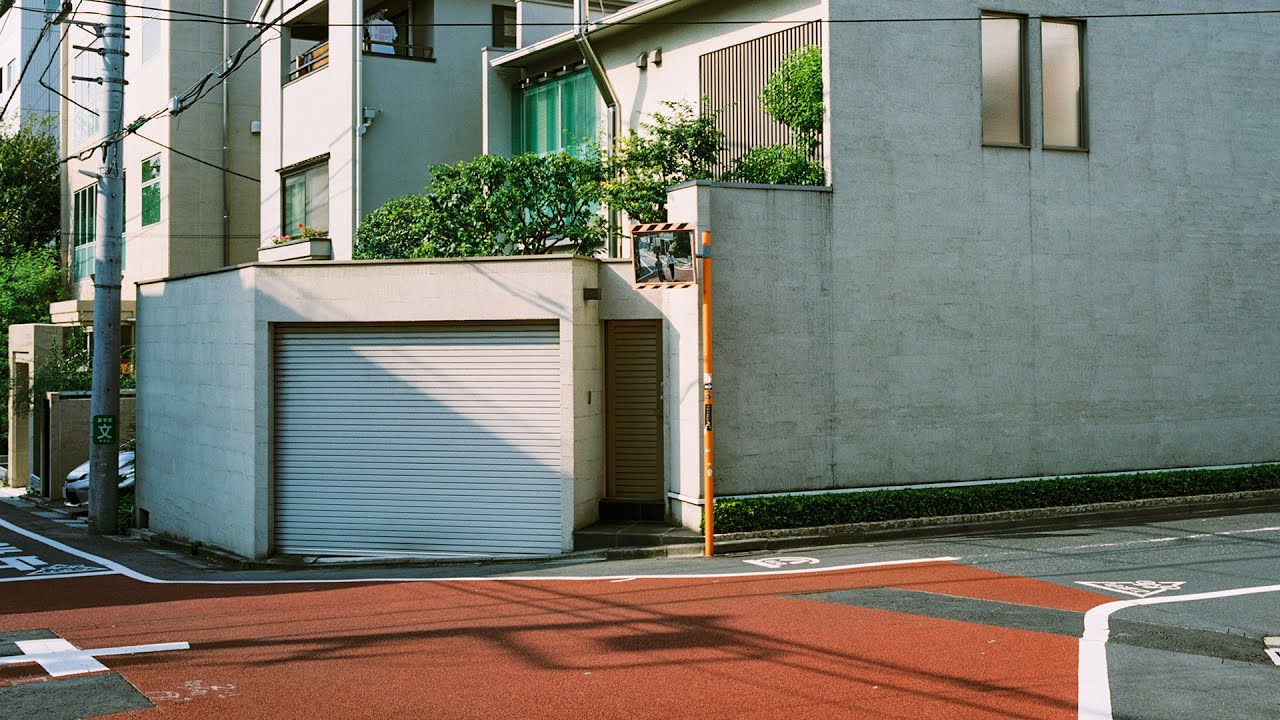 Shooting Film with the Mamiya 7ii in Tokyo Japan