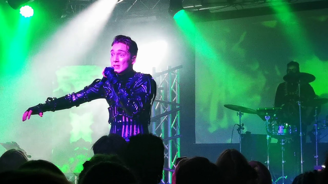 Hatari - Spillingardans [Live @ Slaktkyrkan, Stockholm 27/1-20]