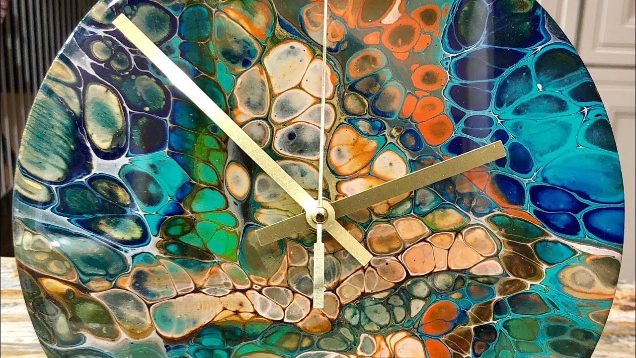 #10. Tick tick! How to pour a clock!