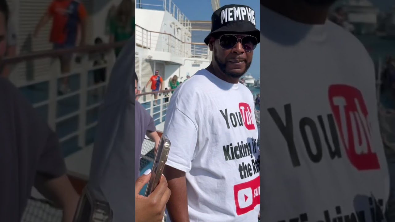 Sail away from Miami carnival Magic  #carnivalmagic #youtubeshorts  #sailaway