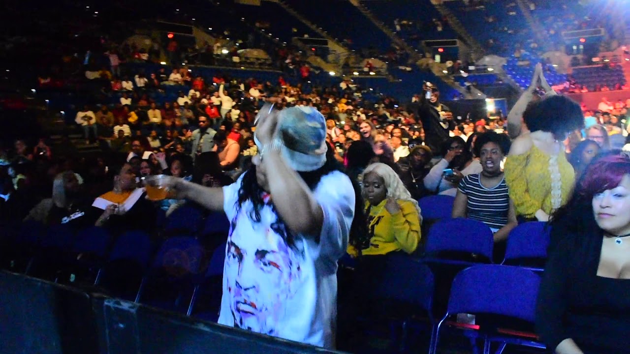 MC Lightfoot The King of Lit -  Video Footage December 1 TI.. Concert