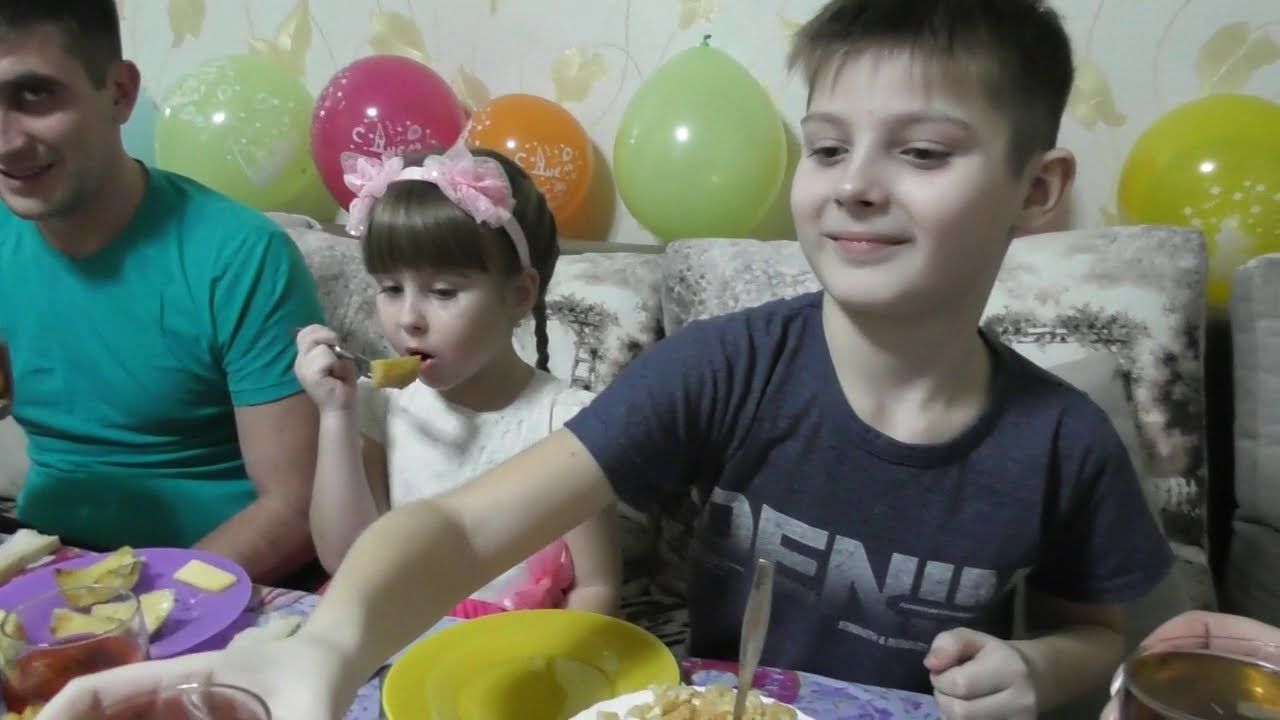 ДЕНЬ РОЖДЕНИЯ ЕГОРА/Подарки/Распаковка/Праздничный ФЕЙЕРВЕРК/ШАШЛЫКИ/Играют Все/04.12.20