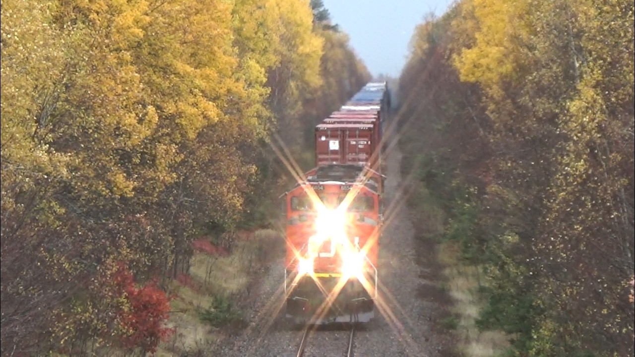 Friendly Horn Action! Long Manifest Train CN 594 West w/Containers Approaching Petitcodiac, NB