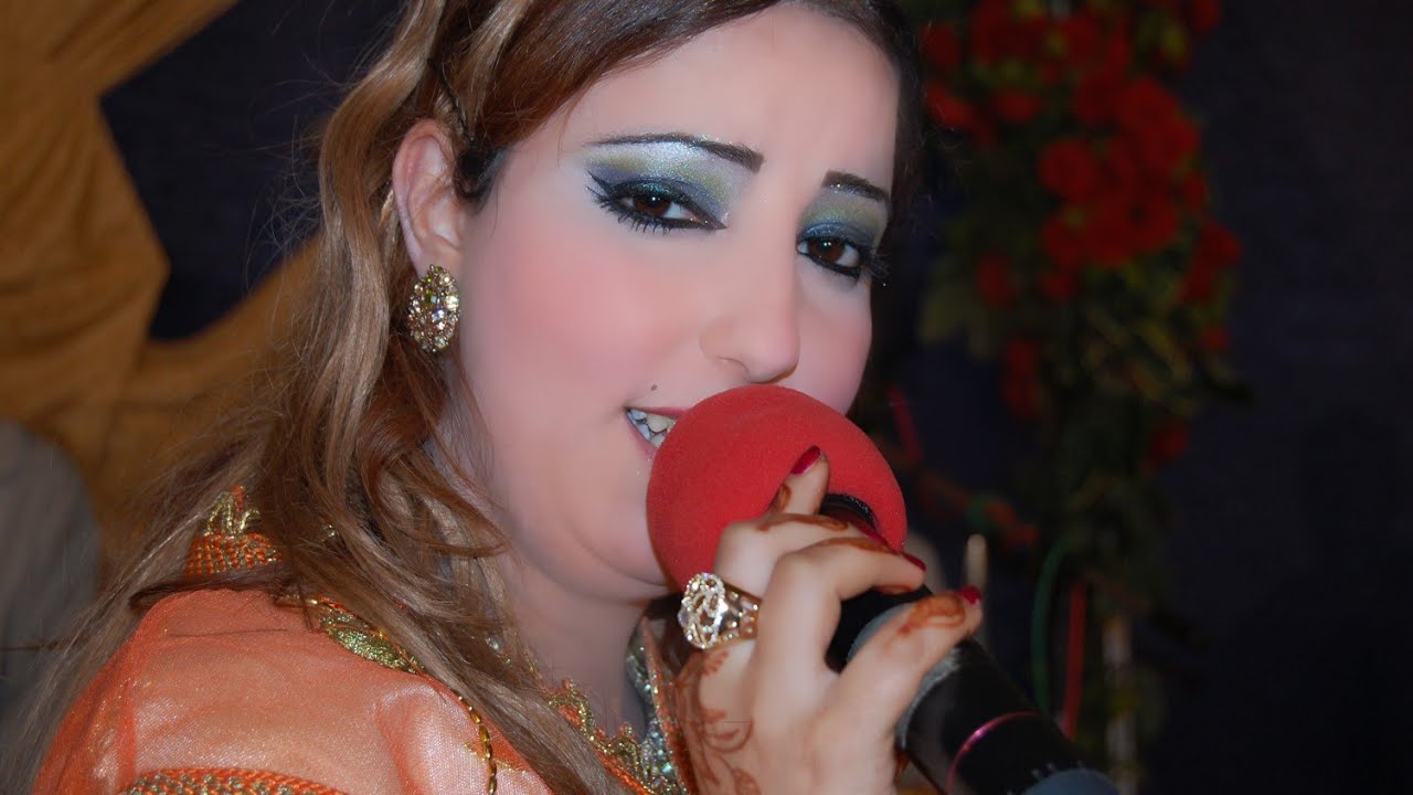 laila toudert taslit nferham -  ليلى تودرت تاسليت نفرحام