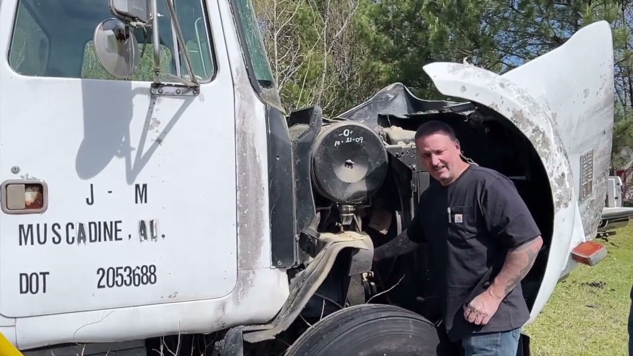 1979 White Road Boss Sitting For Years, Will It Start?